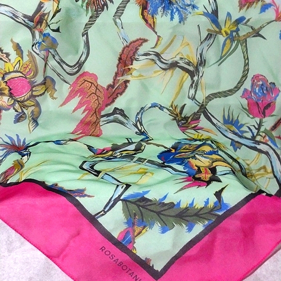 BALENCLAGA Rosabotanica Silk Vibrant Colours NWT - Picture 9 of 14